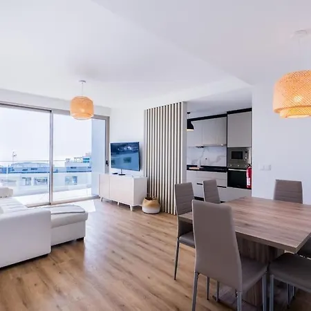 The Place View * Funchal (Madeira)