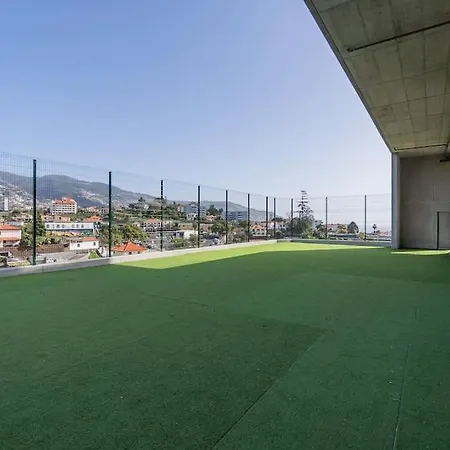 The Place View * Funchal (Madeira)