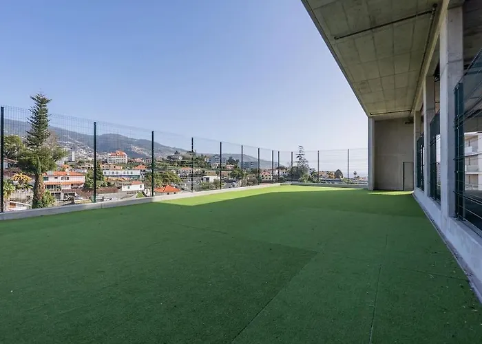 The Place View * Funchal (Madeira)